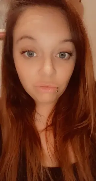 elizabeth_lauren_69