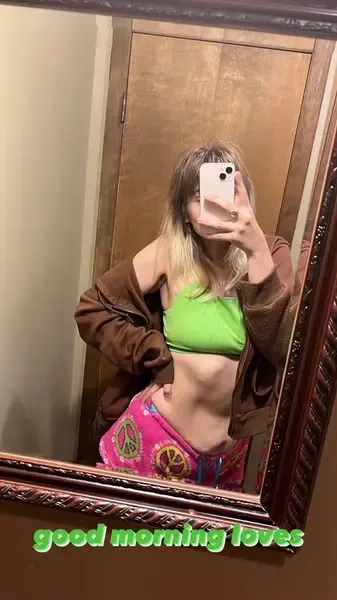 ellie_davis420