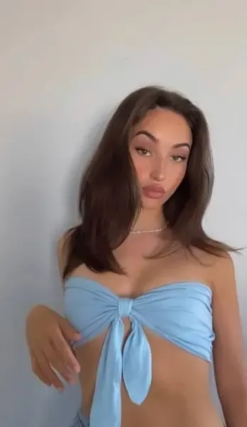 emmacollinsxo