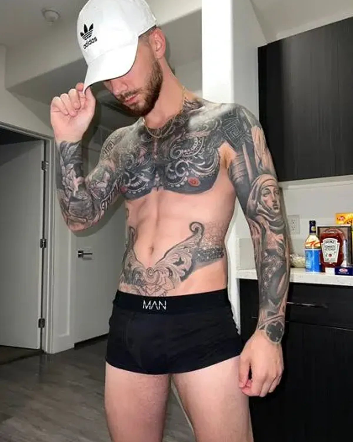 Alphahotricky OnlyFans photo 1