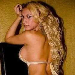 fariahkarinny