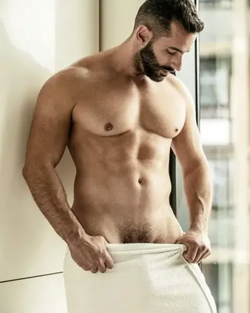 Adrian Galazini Massa