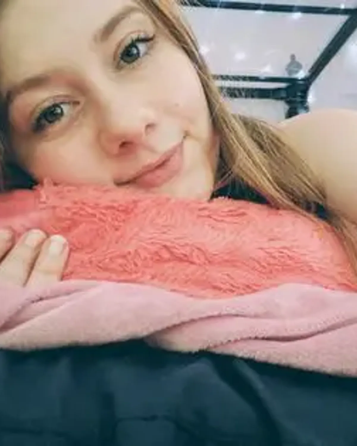 Emmisppv OnlyFans photo 1