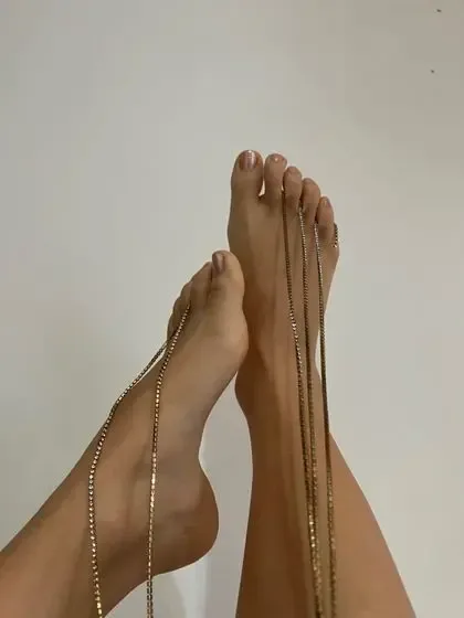 footwithella