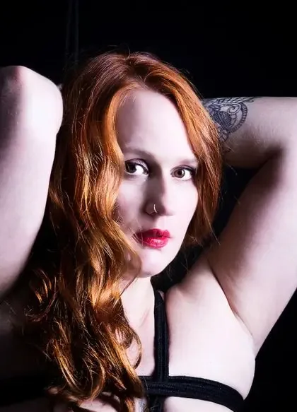 ginger_hotwife