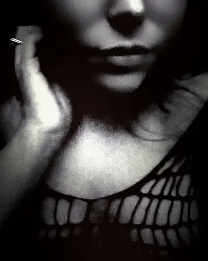 hazy_lips