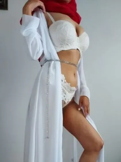 Hijabi Leila 🧕 VIP PAGE