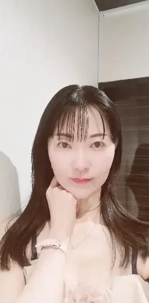 hitomi1106