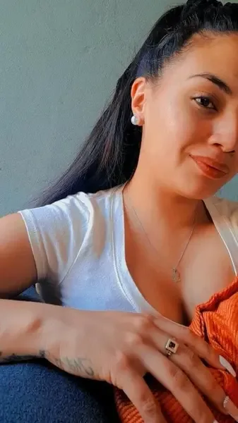 hotbrunette06