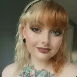 idkimjustholly