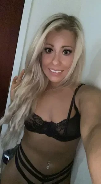 j_adriannas