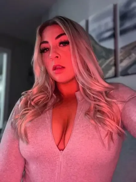 jennnayee