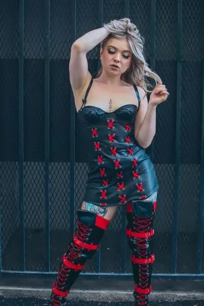 kaiia_eve