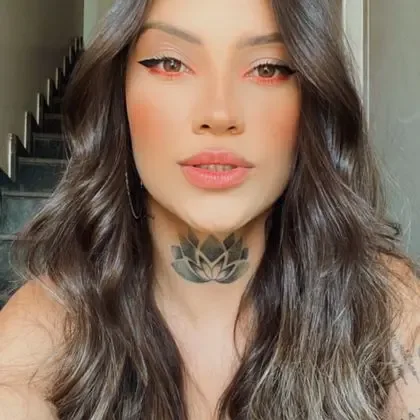 karinesdaguiar