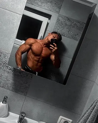 kevin_muscle