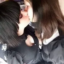kuronekotwins