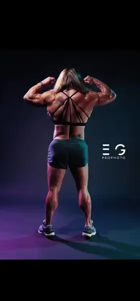 laceys_muscular_calves