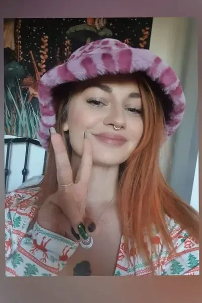 laurakx