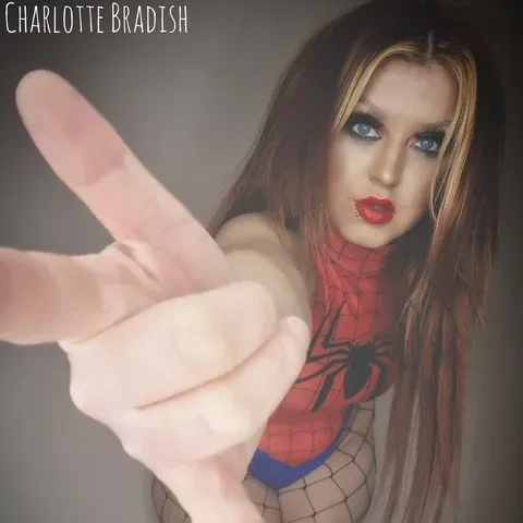 layla_24