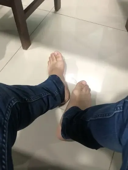 lemufeet1