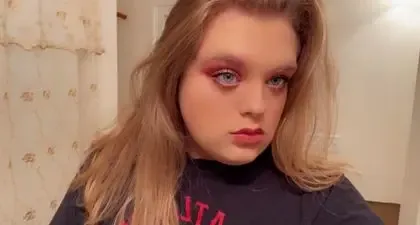 lilmissgetintoit