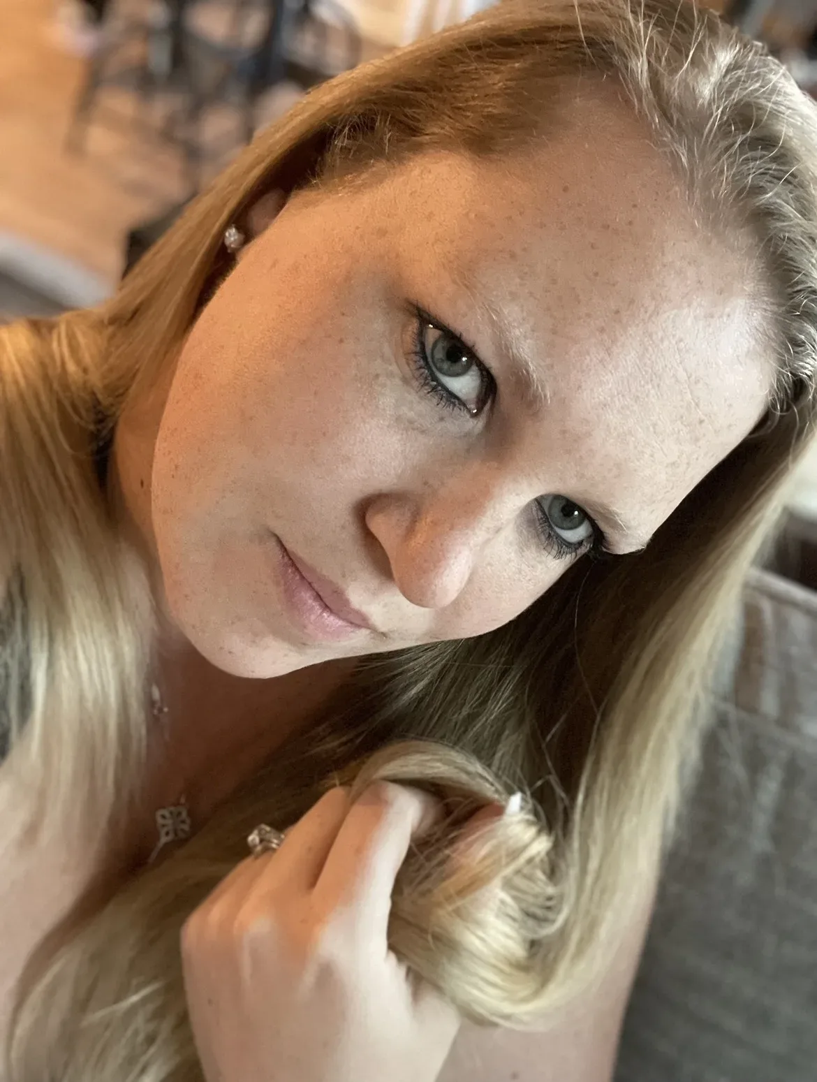 lynee418