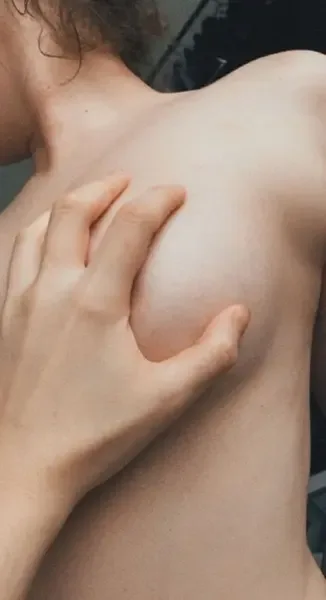 maskedlesbians110