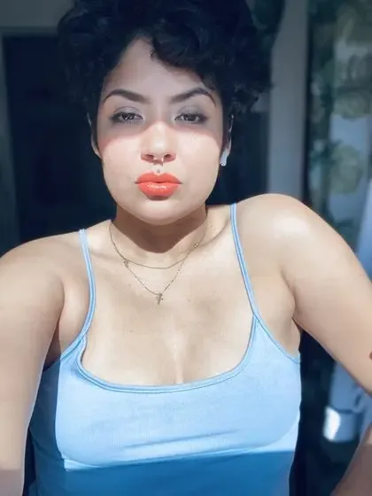 mollyyfindom