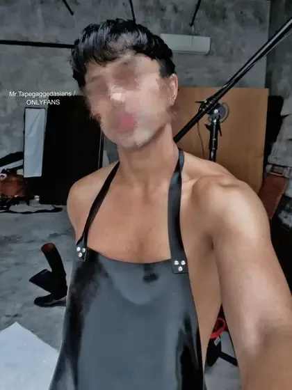 mrtapegaggedasians