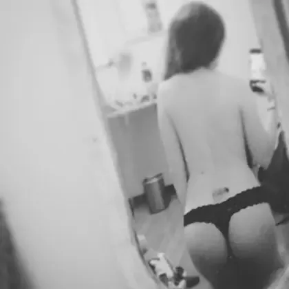 nicolebb96