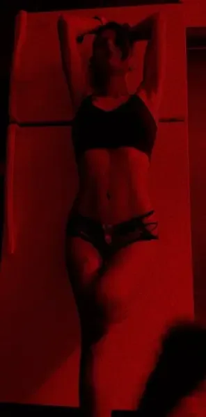 nikkikmodeling