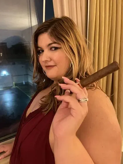 nikkislongnails