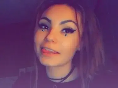nikkiwilde18
