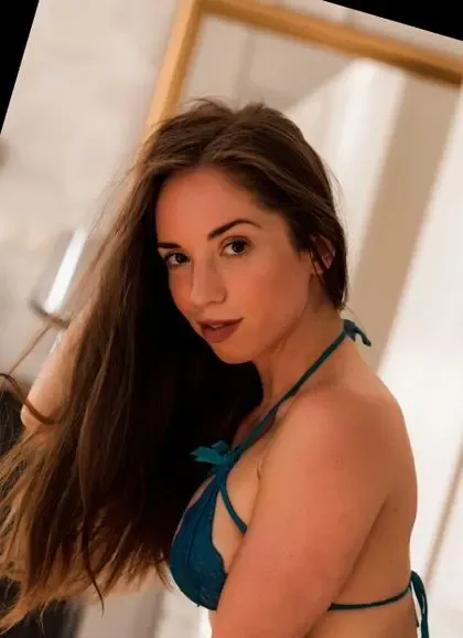 nina_love1