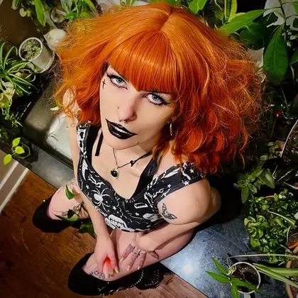 peachy.delia