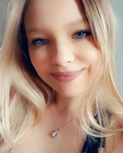 petite_lil_blonde