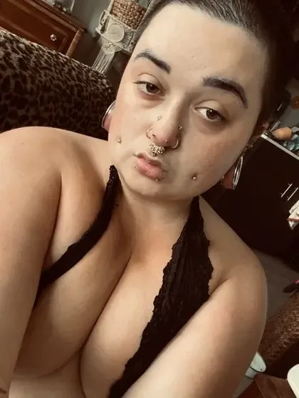 plussizedandpierced