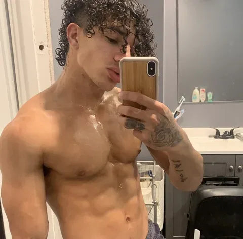 pr33ttyboyjay