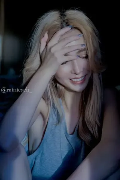 rainiewhy