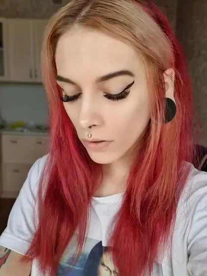 red_girl666