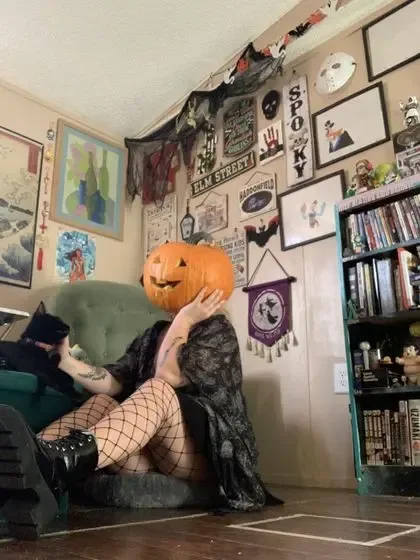 sabrinaonthebroom