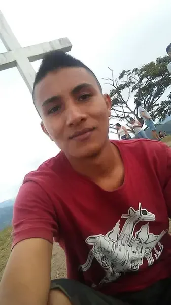 santi.twink