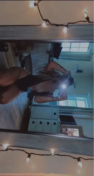 sincerelyycaroline