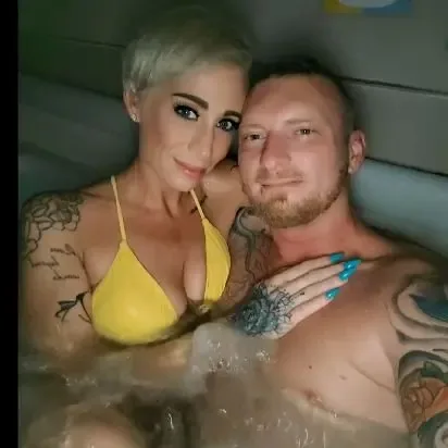 theavgcoupleunlocked