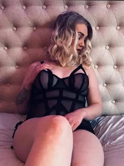 thicchousewife3