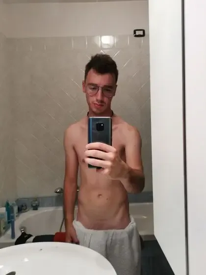 thom_skinnythick