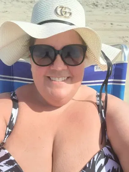 tittiesntoes41