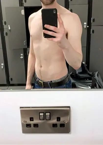 Top And Hung