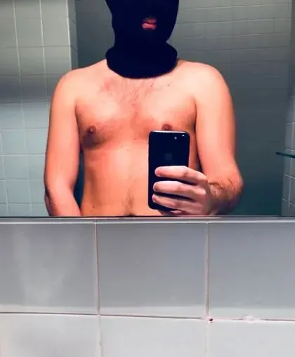 u218826785