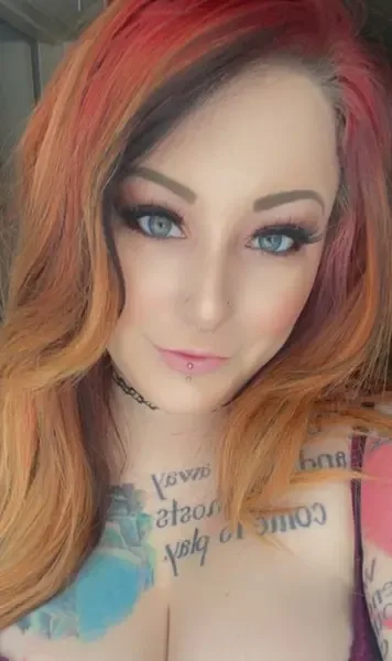 vivvhartleigh